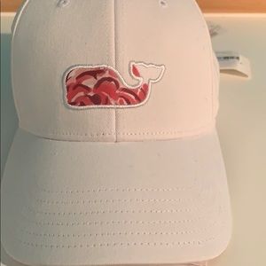 Limited edition Kentucky derby vineyard vines hat
